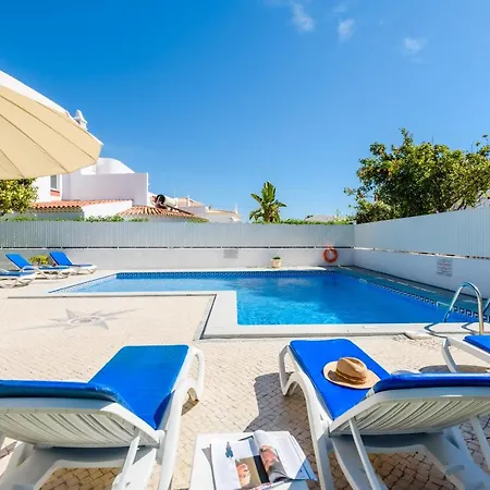 Будинок відпочинку Margarida - Heatable Pool & Center