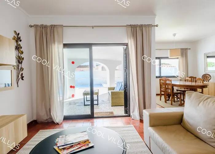 Margarida - Heatable Pool & Center Semesterbostad *