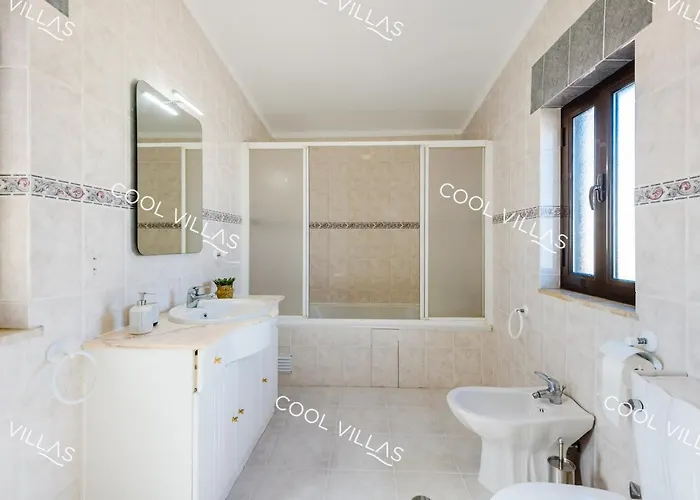 Margarida - Heatable Pool & Center Semesterbostad Albufeira